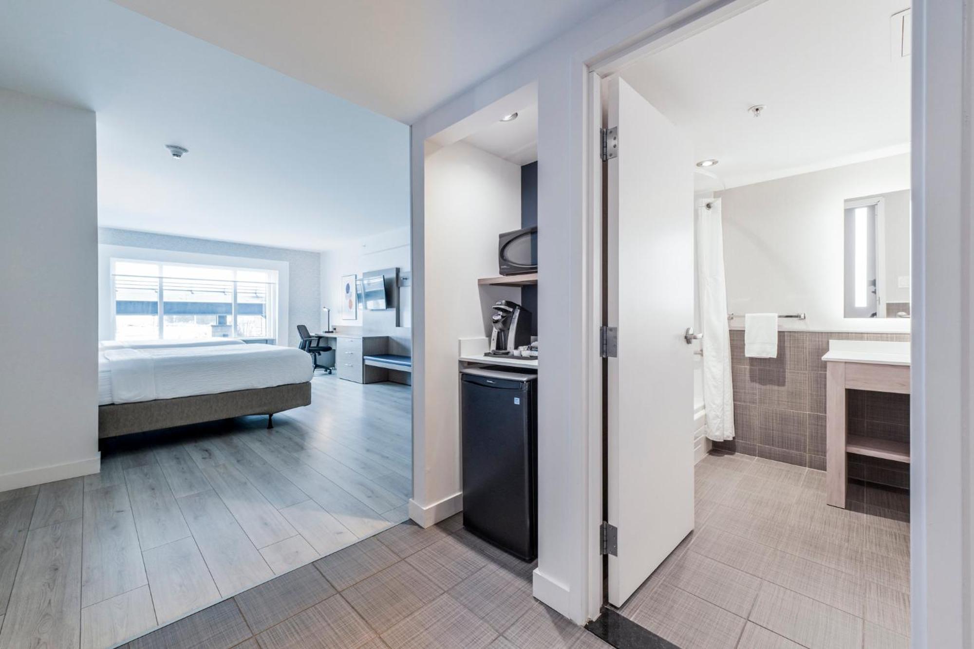 Holiday Inn Express Hotel & Suites Saint - Hyacinthe By Ihg Eksteriør billede