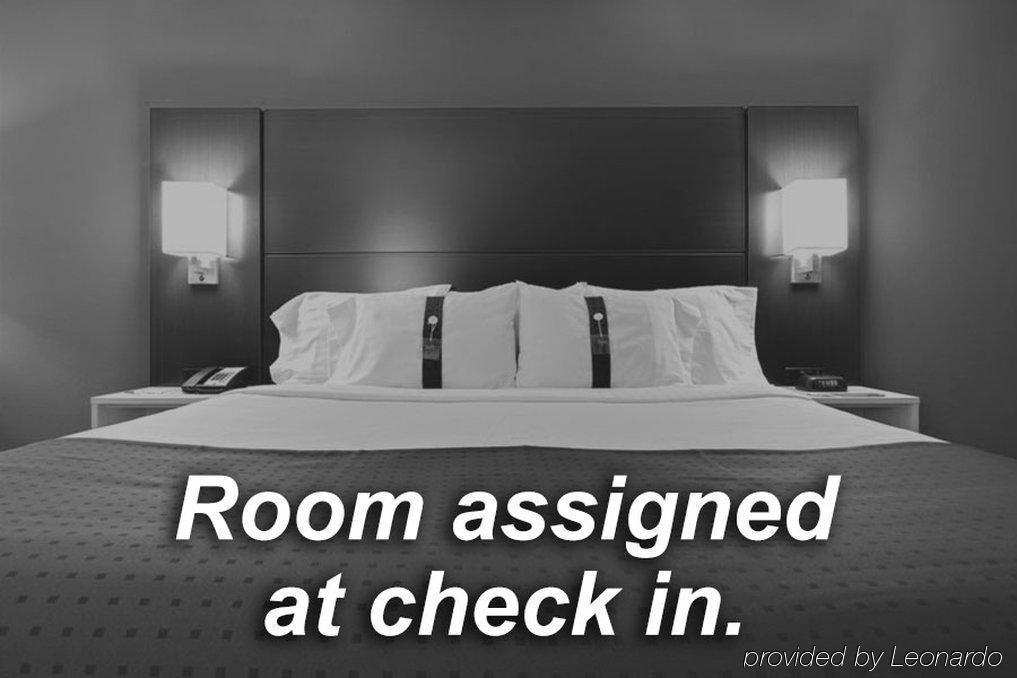 Holiday Inn Express Hotel & Suites Saint - Hyacinthe By Ihg Eksteriør billede
